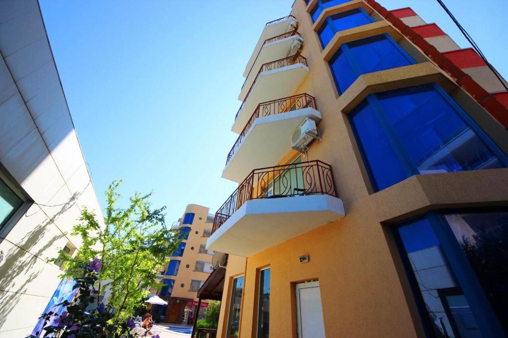Sunny Day 1 - Menada Apartments Slăntjev Brjag Rum bild